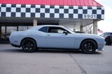 Used 2022 Dodge Challenger R/T image 2