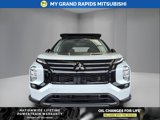 New 2025 Mitsubishi Outlander AWD image 2