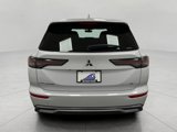 New 2025 Mitsubishi Outlander SE image 4