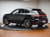 Certified 2025 Porsche Macan image 4
