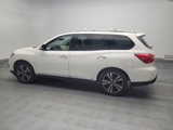 Used 2020 Nissan Pathfinder Platinum image 3