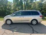 Used 2016 Toyota Sienna LE image 5