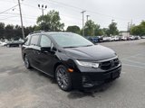 Used 2025 Honda Odyssey Touring image 3