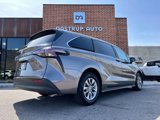 Used 2024 Toyota Sienna LE image 6