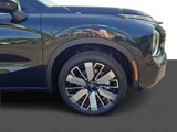 New 2025 Mitsubishi Outlander AWD image 2