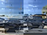 New 2025 INFINITI QX80 Luxe image 2