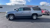 Used 2019 Chevrolet Suburban LT image 2