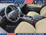 Used 2024 Ford Edge SE w/ Black Appearance Package image 4