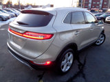 Used 2017 Lincoln MKC Premiere image 4