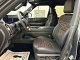 New 2025 Nissan Armada Platinum Reserve image 4