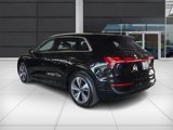 Used 2024 Audi Q8 e-tron Premium Plus w/ Premium Plus Package image 5