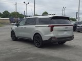 New 2025 Kia Carnival SX Prestige image 4