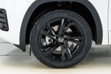 New 2025 Volkswagen Atlas Cross Sport SEL R-Line image 5