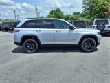 New 2025 Jeep Grand Cherokee Limited w/ Luxury Tech Group II image 3