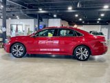 Used 2022 Volkswagen Passat 2.0T SE image 2