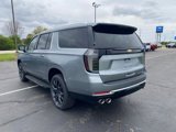 New 2025 Chevrolet Suburban Premier image 5