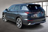 New 2025 Mitsubishi Outlander SE image 4