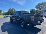 Used 2018 Toyota Tacoma SR5 image 2