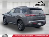 Used 2024 Nissan Pathfinder SV image 5