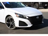 Used 2024 Nissan Altima 2.5 SR w/ SR Premium Package image 2
