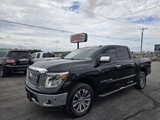 Used 2018 Nissan Titan SL image 5
