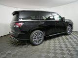 New 2025 INFINITI QX80 Luxe image 3