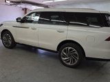 New 2025 Lincoln Navigator Reserve image 3