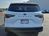 Used 2025 Toyota Sienna LE image 5