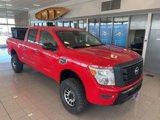 Used 2022 Nissan Titan S image 2