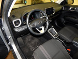 Used 2024 Hyundai Venue SEL image 3