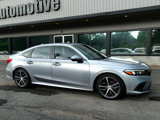 Used 2023 Honda Civic Touring image 3