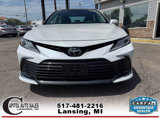 Used 2021 Toyota Camry XLE image 3