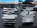 New 2025 BMW X5 xDrive50e image 6