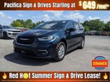 New 2025 Chrysler Pacifica Select image 4
