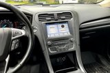 Used 2018 Ford Fusion SE w/ Equipment Group 201A image 5