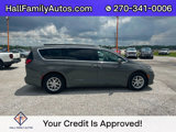 Used 2022 Chrysler Pacifica Touring-L image 6
