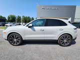 Used 2025 Porsche Cayenne image 5