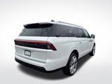 New 2025 Lincoln Navigator L Reserve image 4