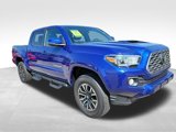 Used 2023 Toyota Tacoma TRD Sport image 3