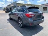 Used 2018 Subaru Outback 3.6R Limited image 2