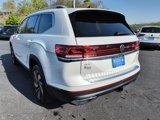 New 2025 Volkswagen Atlas SEL image 5