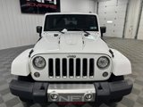 Used 2017 Jeep Wrangler Unlimited Sahara w/ Connectivity Group image 4