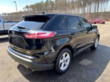 Used 2019 Ford Edge SE image 4