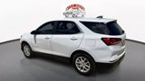 Used 2023 Chevrolet Equinox LT image 3