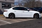 Used 2017 Alfa Romeo Giulia image 4