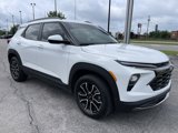 Used 2024 Chevrolet TrailBlazer ACTIV w/ Convenience Package image 3