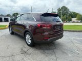 Used 2019 Kia Sorento LX image 3