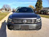 Used 2020 Volkswagen Tiguan SE w/ Panoramic Sunroof Package image 3