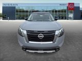 New 2025 Nissan Pathfinder Platinum image 2