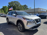 Used 2023 Nissan Rogue SV image 3